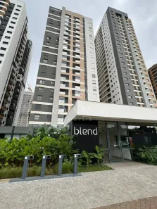 Apartamento com 2 Quartos para alugar, 85m² no Zona 08, Maringá
