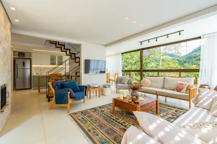 Casa de Condomínio com 3 Quartos à venda, 172m² no Pedro do Rio, Petrópolis