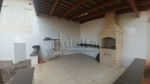 Casa com 3 Quartos à venda, 300m² no Osvaldo Rezende, Uberlândia