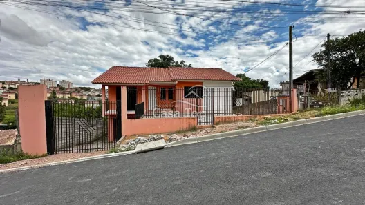 Casa com 3 Quartos à venda, 139m² no Ronda, Ponta Grossa