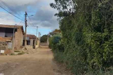 Fazenda/Sítio com 3 Quartos à venda, 4370m² no Distrito Industrial, Vitória da Conquista