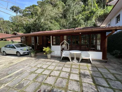 Casa de Condomínio com 3 Quartos à venda, 153m² no Carlos Guinle, Teresópolis