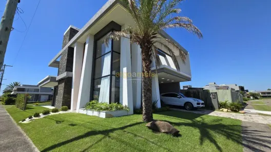 Casa de Condomínio com 5 Quartos à venda, 350m² no Condominio Capao Ilhas Resort, Capão da Canoa