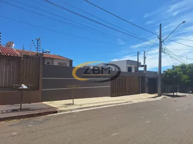 Casa com 3 Quartos à venda, 300m² no Jardim Império do Sol, Londrina