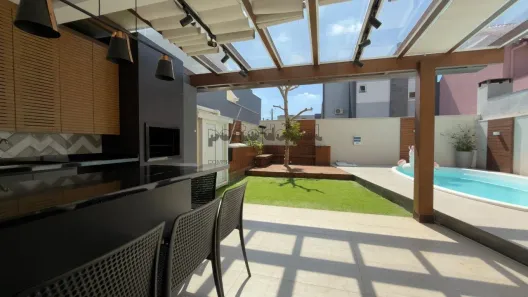 Casa de Condomínio com 4 Quartos à venda, 213m² no Mário Quintana, Porto Alegre