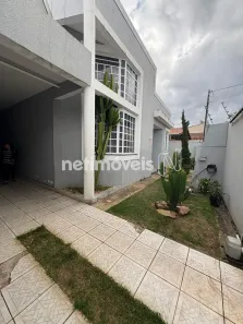 Casa com 4 Quartos à venda, 424m² no Três Barras, Contagem