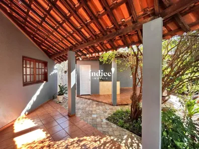 Casa com 3 Quartos à venda, 214m² no Residencial e Comercial Palmares, Ribeirão Preto