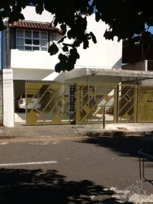 Sobrado com 6 Quartos à venda, 226m² no Vila Matarazzo, Londrina