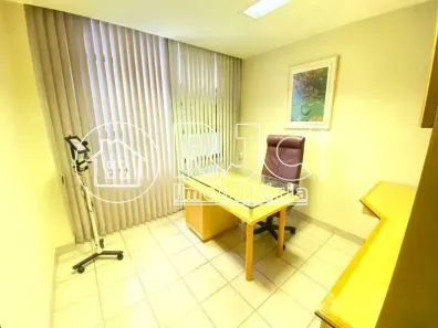 Sala Comercial à venda, 32m² no Vila Isabel, Rio de Janeiro