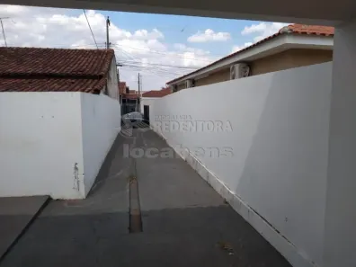 Casa com 2 Quartos para alugar, 89m² no Parque Residencial Dom Lafayete Libanio, São José do Rio Preto