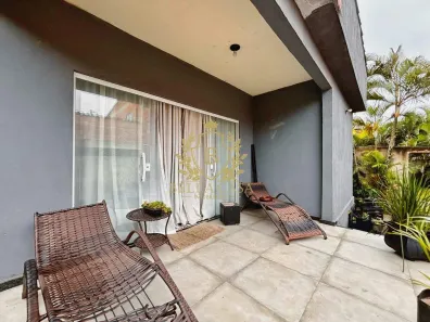Casa com 2 Quartos à venda, 113m² no Jardim Esperança, Cabo Frio