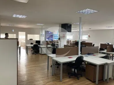 Prédio Comercial com 1 Quarto à venda, 3991m² no Luz, São Paulo