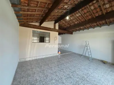 Casa com 2 Quartos para alugar, 80m² no Parque São Luís, Taubaté