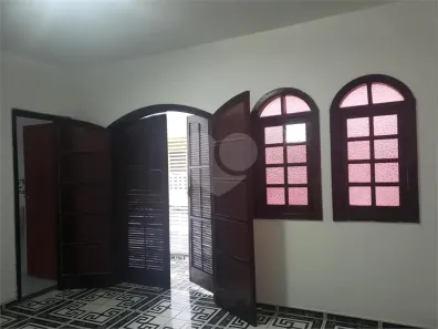 Casa com 5 Quartos à venda, 200m² no Jardim Tuã, São Paulo