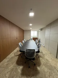 Sala Comercial à venda, 100m² no Calhau, São Luís