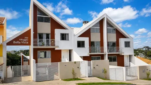 Sobrado com 3 Quartos para alugar, 194m² no Pilarzinho, Curitiba