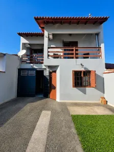 Sobrado com 3 Quartos à venda, 160m² no Jardim Algarve, Alvorada