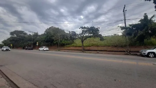 Galpão/Depósito/Armazém à venda, 561m² no Jardim Bertanha, Sorocaba