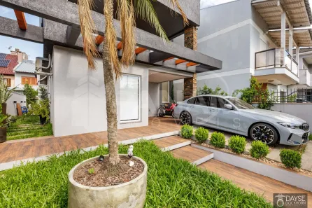 Casa com 2 Quartos para alugar, 170m² no Sarandi, Porto Alegre