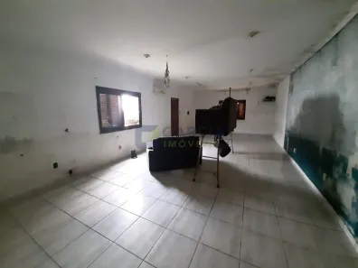 Casa com 2 Quartos para alugar, 108m² no Floresta, Porto Alegre