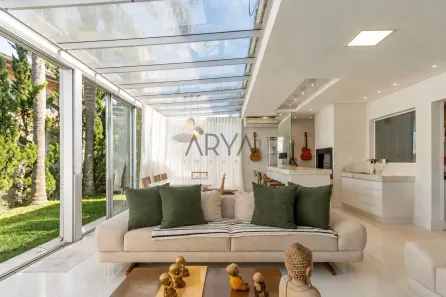 Casa de Condomínio com 3 Quartos à venda, 320m² no Campo Comprido, Curitiba