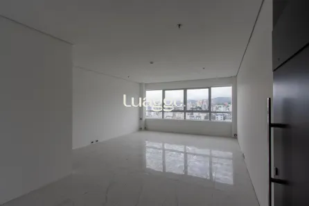 Sala Comercial para alugar, 35m² no Santana, Porto Alegre