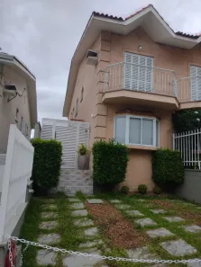 Casa de Condomínio com 3 Quartos à venda, 150m² no Parque Assunção, Taboão da Serra