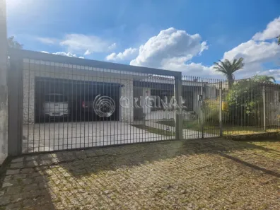 Casa com 4 Quartos à venda, 225m² no Jardim Social, Curitiba