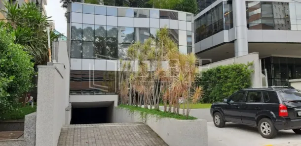 Prédio Comercial para alugar, 685m² no Vila Olímpia, São Paulo