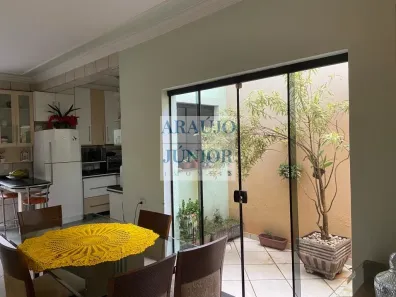 Sobrado com 3 Quartos à venda, 164m² no Planalto do Sol, Santa Bárbara D'Oeste