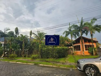 Sobrado com 5 Quartos à venda, 375m² no Morada da Praia, Bertioga