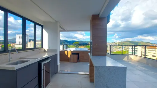 Cobertura com 5 Quartos à venda, 536m² no Granbery, Juiz de Fora