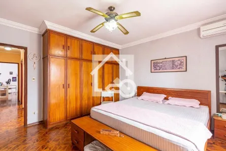 Casa com 2 Quartos à venda, 186m² no Vila Linda, Santo André