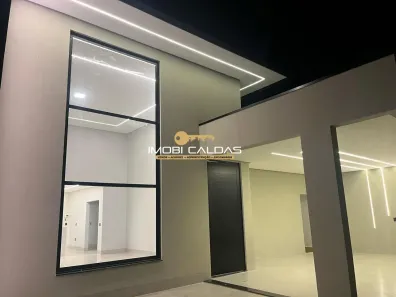 Casa com 2 Quartos à venda, 227m² no Centro, Caldas Novas
