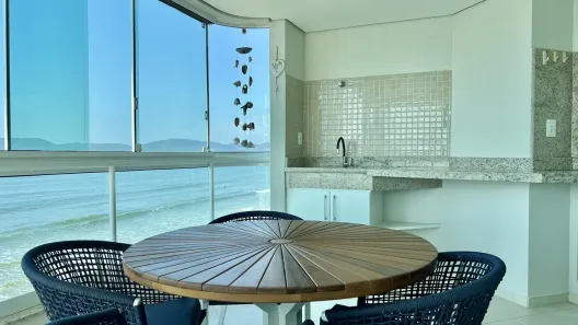 Apartamento com 4 Quartos à venda, 170m² no Meia Praia, Itapema