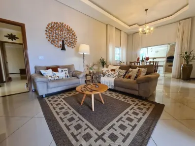 Casa de Condomínio com 4 Quartos à venda, 216m² no Quinta Ranieri, Bauru