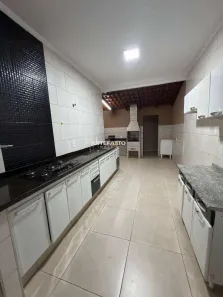 Casa com 2 Quartos à venda, 115m² no Parque das Árvores, Franca