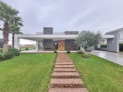 Casa de Condomínio com 3 Quartos à venda, 270m² no , Osório