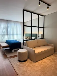 Apartamento com 1 Quarto para alugar, 30m² no Centro, Florianópolis