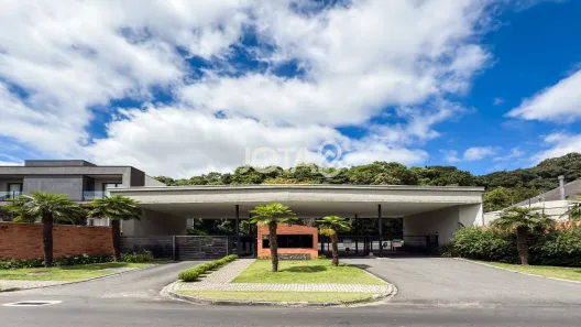 Casa de Condomínio com 3 Quartos à venda, 313m² no Vista Alegre, Curitiba