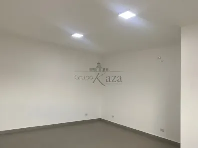 Prédio Comercial para alugar, 31m² no Jardim das Indústrias, São José dos Campos