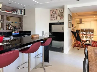 Apartamento com 3 Quartos à venda, 310m² no Centro, Florianópolis