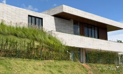 Casa de Condomínio com 5 Quartos à venda, 784m² no Residencial Aldeia do Vale, Goiânia