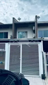 Sobrado com 2 Quartos à venda, 59m² no Paranaguamirim, Joinville
