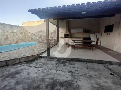 Casa com 3 Quartos à venda, 244m² no Piratininga, Niterói