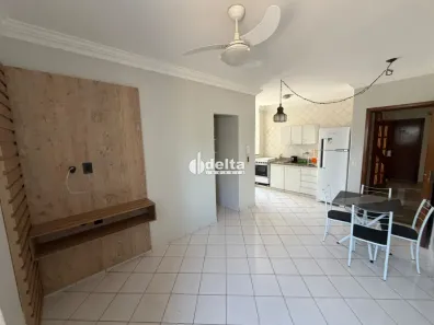 Apartamento com 2 Quartos para alugar, 50m² no Santa Mônica, Uberlândia