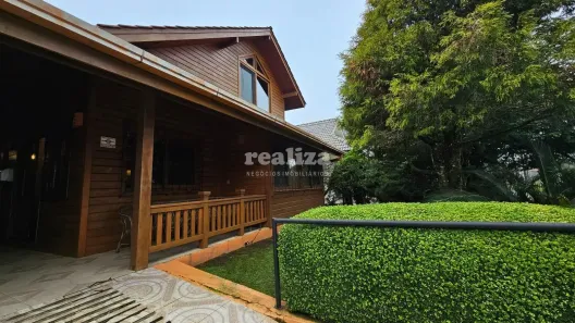 com 5 Quartos à venda, 250m² no Bosque Sinoserra, Canela