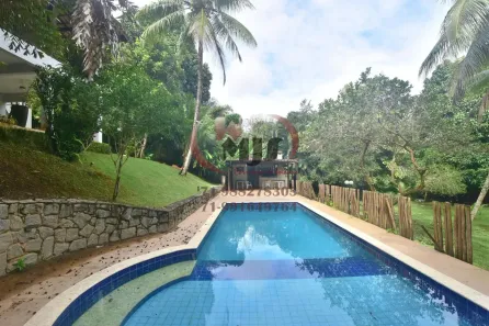 Casa de Condomínio com 4 Quartos à venda, 600m² no Portão, Lauro de Freitas
