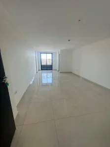 Sala Comercial à venda, 32m² no Parque Jaçatuba, Santo André