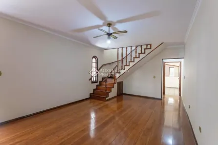 Casa com 3 Quartos à venda, 190m² no Taboão, São Bernardo do Campo